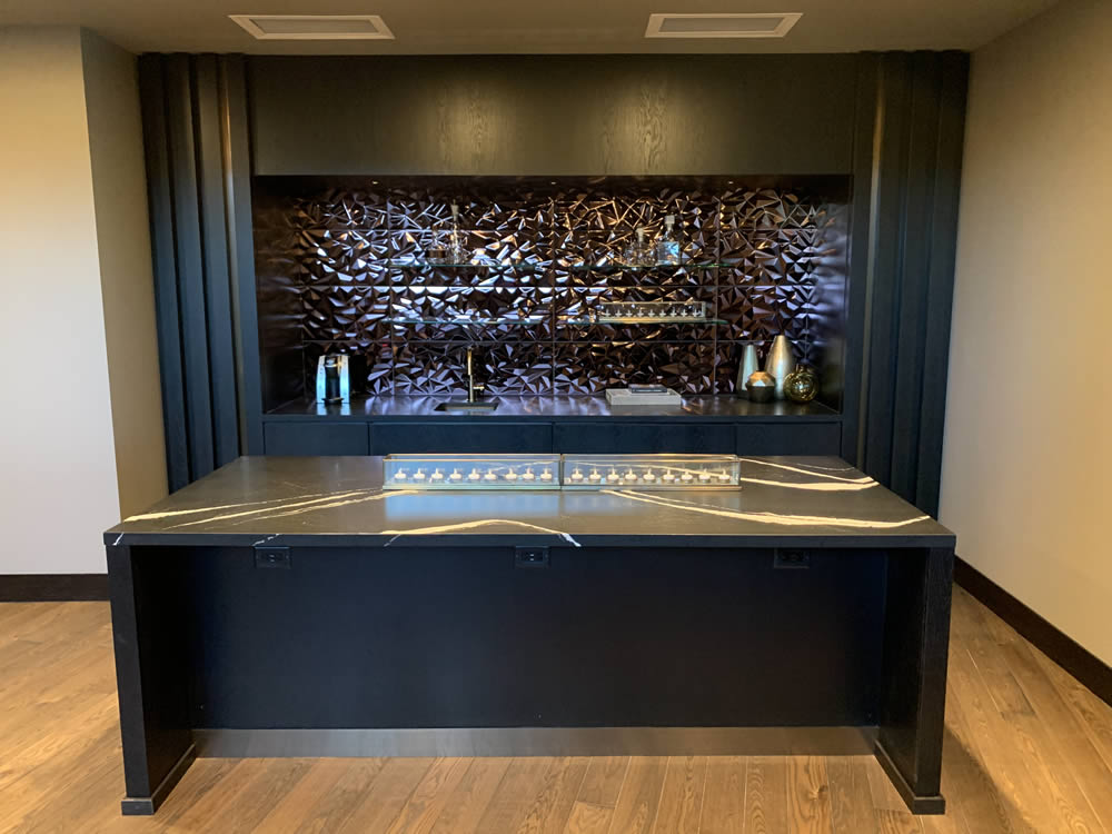 omni vikings hotel by st germains cabinet mn 1