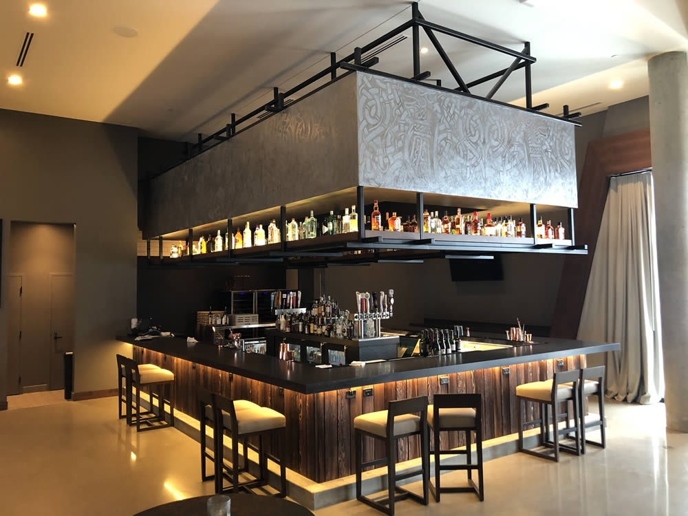 omni vikings hotel by st germains cabinet mn 11